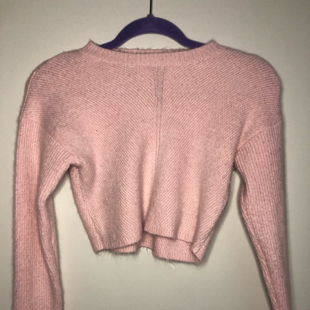 pink sweater